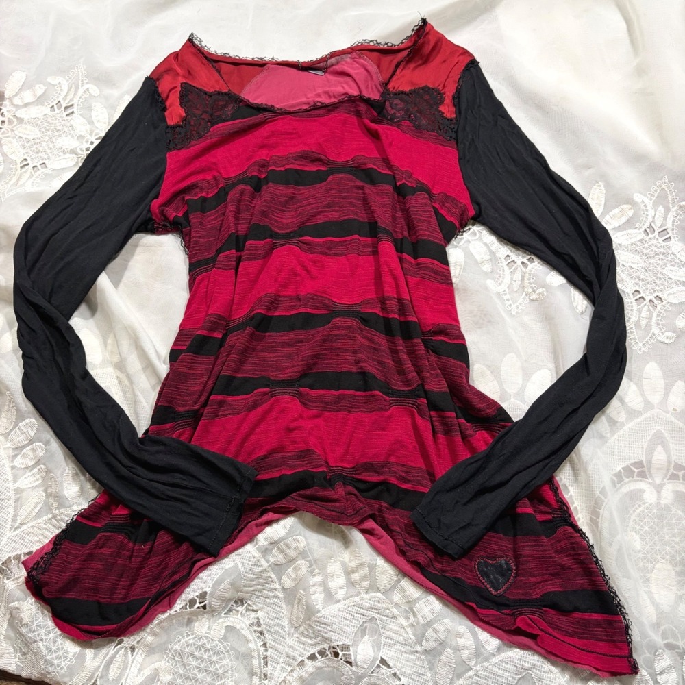 Custo Barcelona Red Black Striped Lace Trim Handkerchief Hem Top Size 2